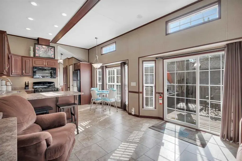 41310 Range Road, 282, #2