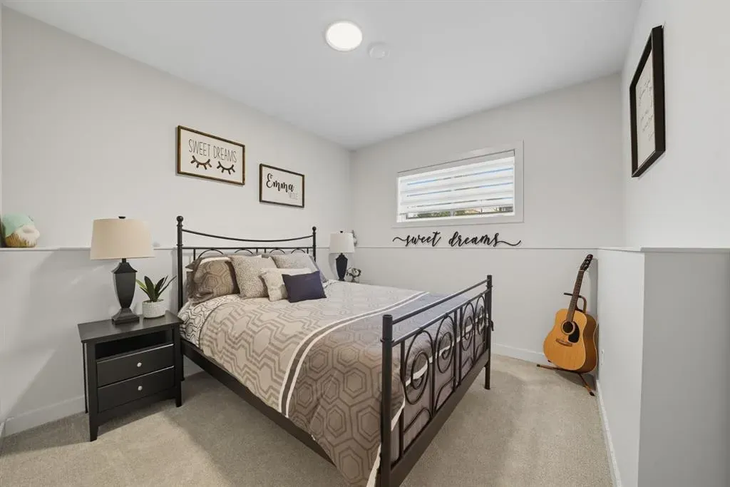 42 Longmire Close