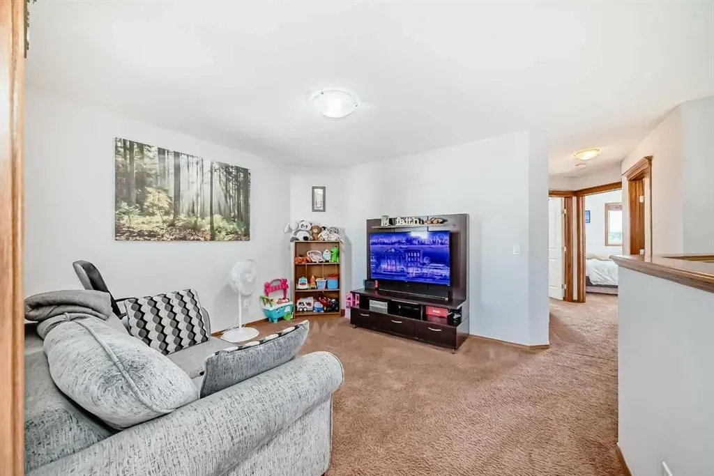 53 Evansford Grove NW