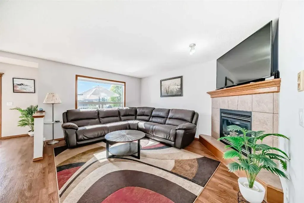 53 Evansford Grove NW