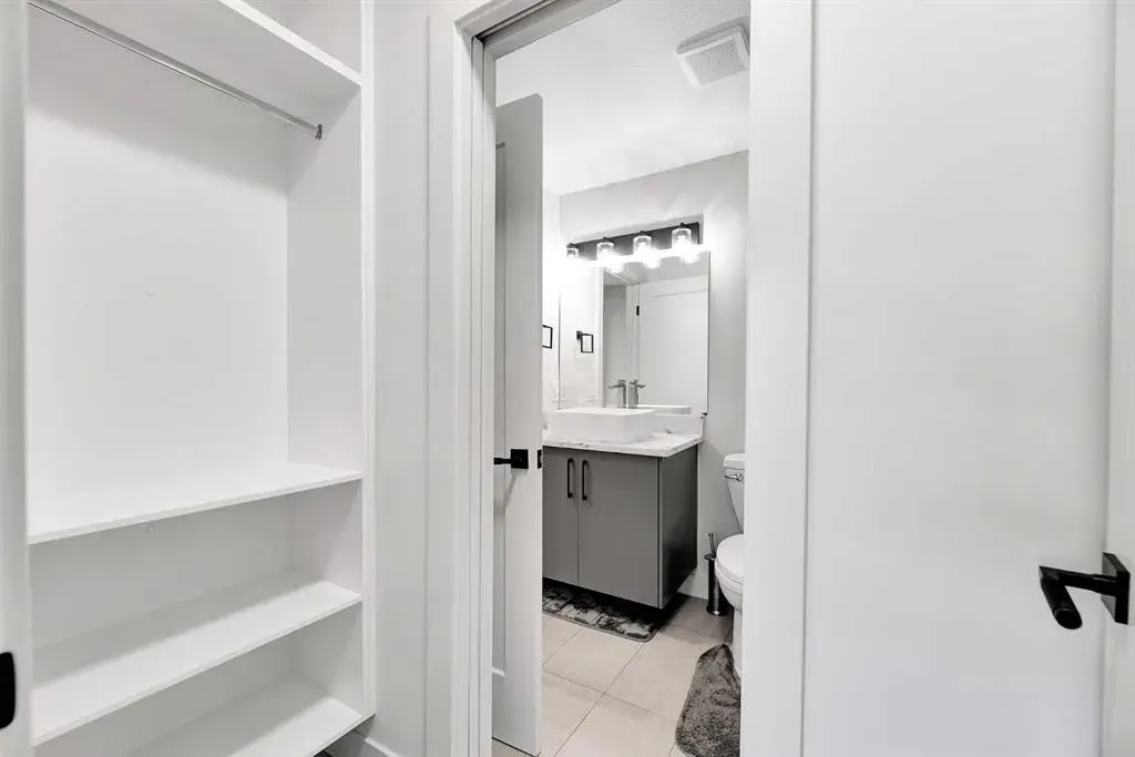328 21 Avenue SW, #109