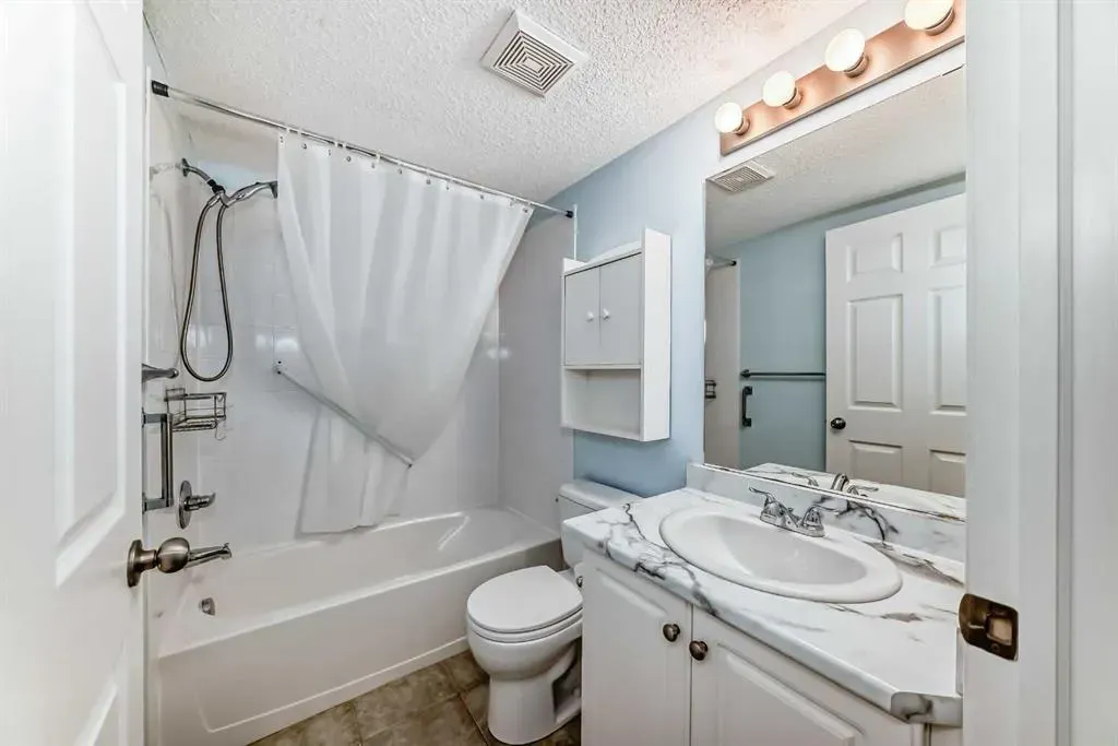8 Bridlecrest Drive SW, #2238