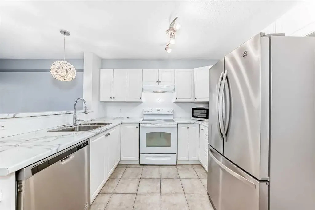 8 Bridlecrest Drive SW, #2238