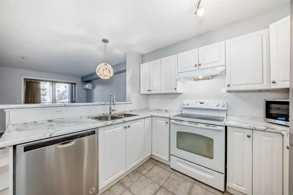 8 Bridlecrest Drive SW, #2238