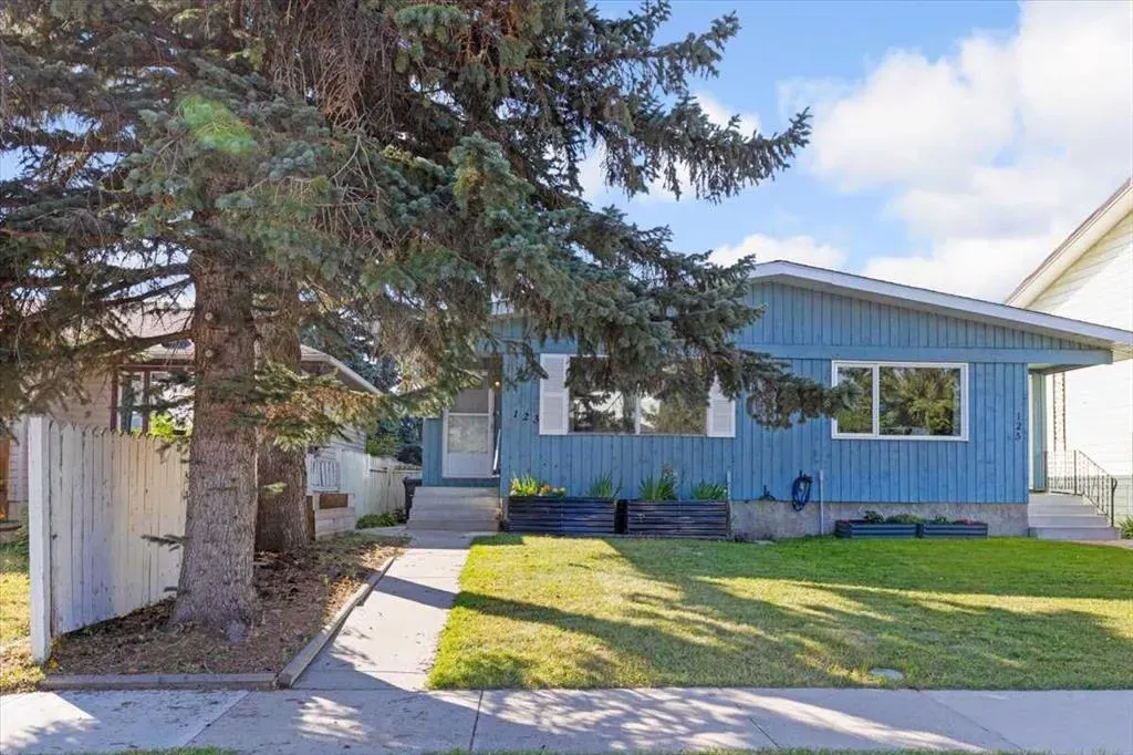 123 7 Avenue SW