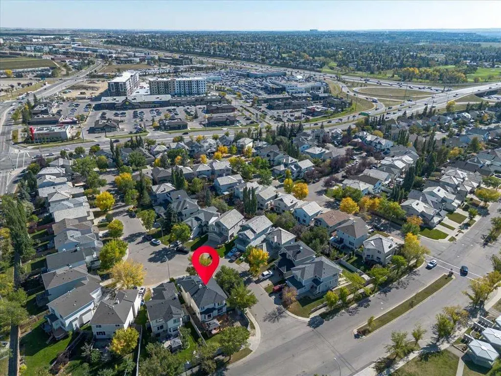 10 Douglas Glen Crescent SE