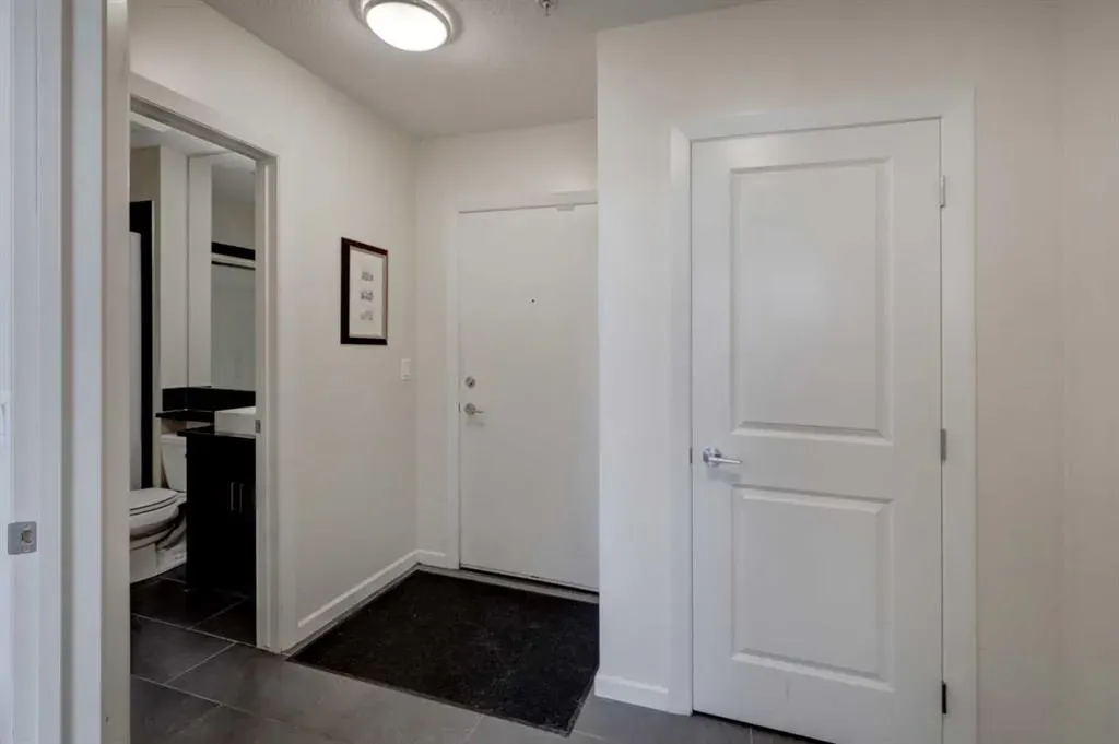 211 13 Avenue SE, #1802