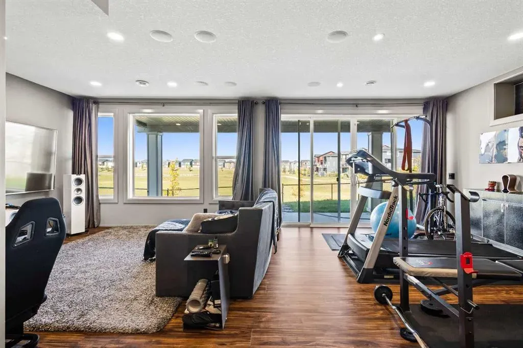 52 Evansfield Manor NW