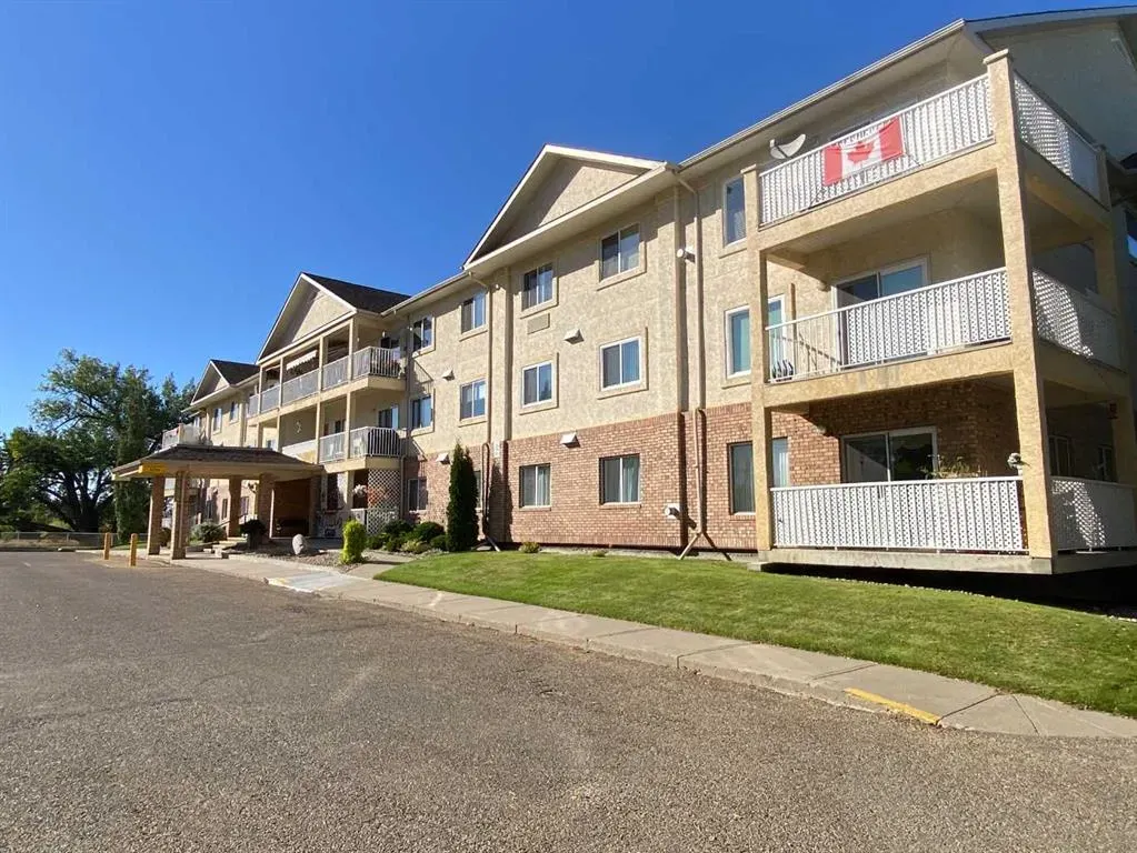680 Cassils Road W, #103