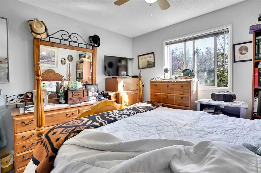 21 Dover Point SE, #203