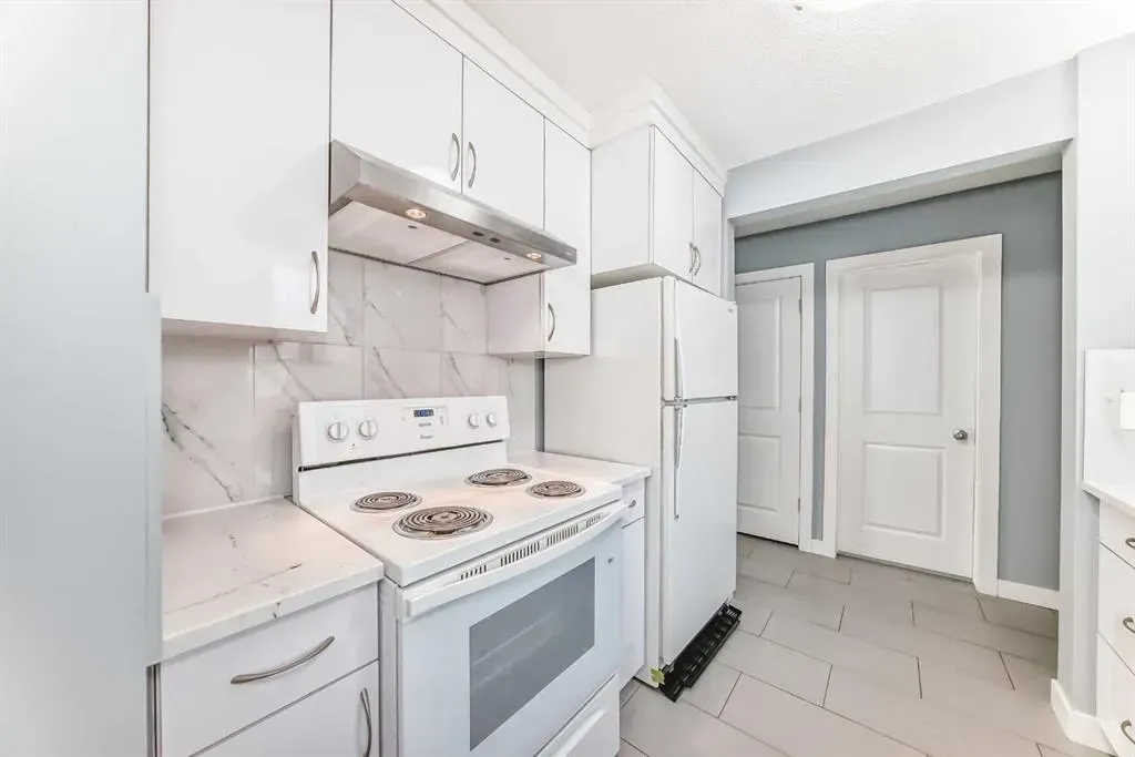 511 64 Avenue NE, #3