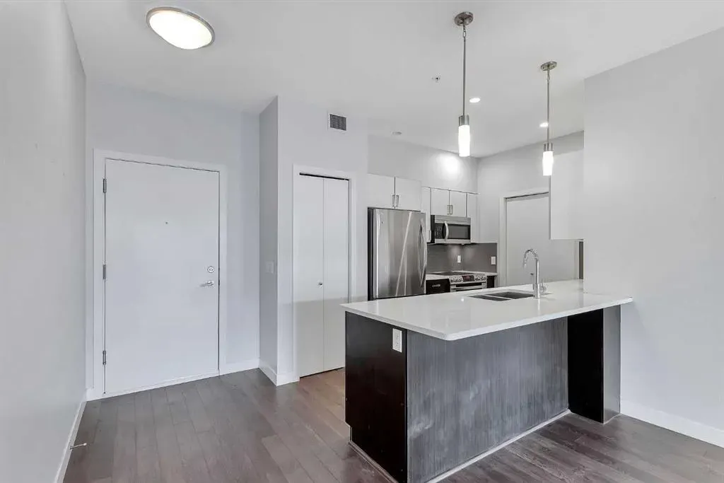 10 Auburn Bay Link SE, #212