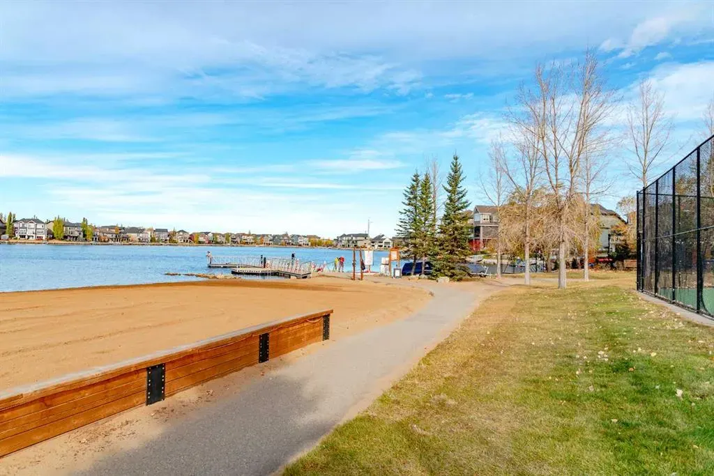 10 Auburn Bay Link SE, #212