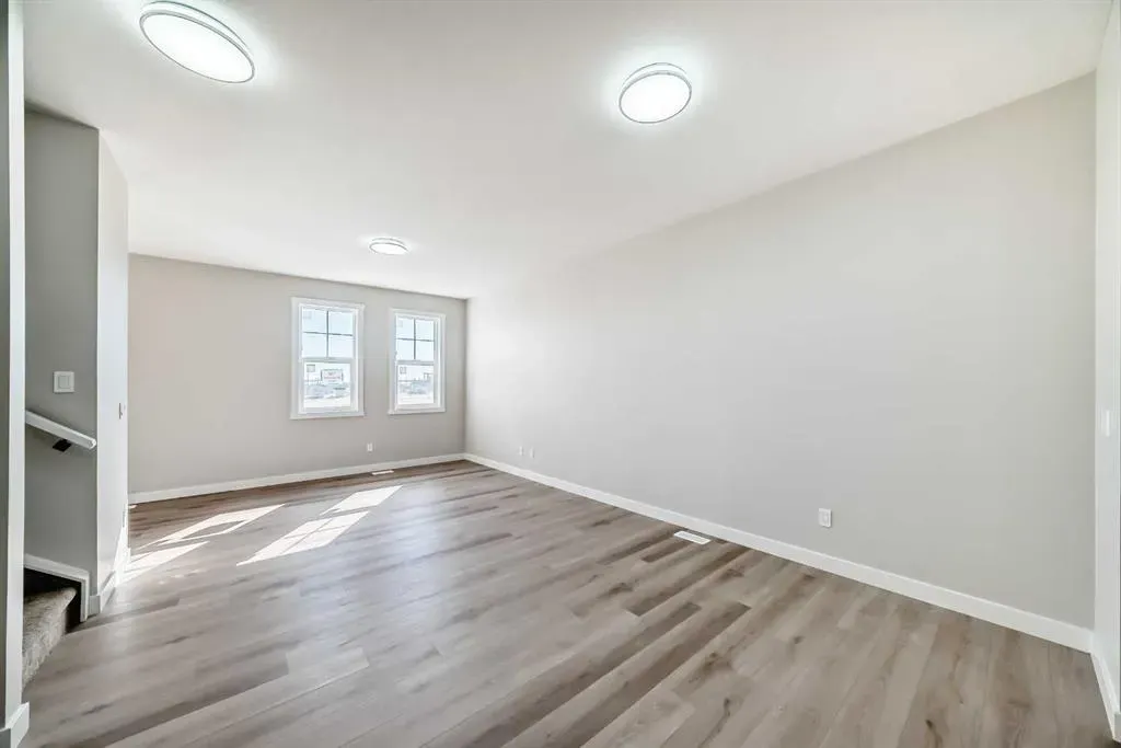 156 Belvedere Park SE