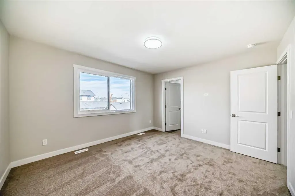 156 Belvedere Park SE