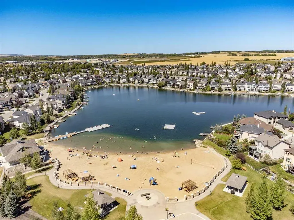 92 Crystal Shores Road, #1304