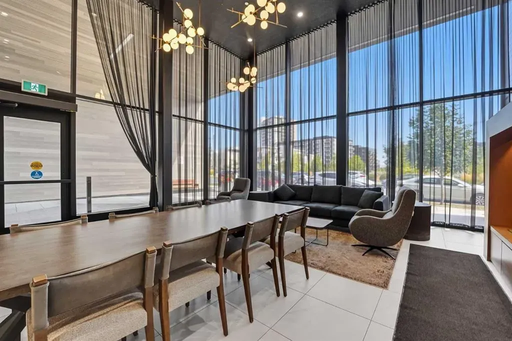 4160 Norford Avenue NW, #412