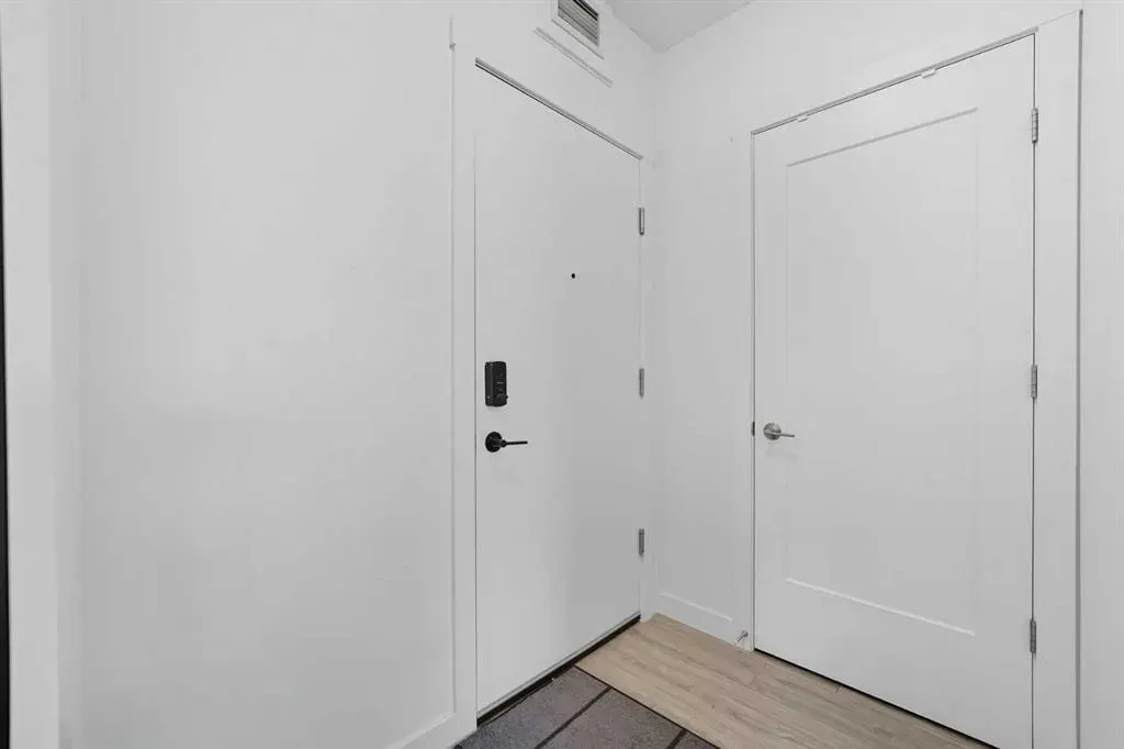 4160 Norford Avenue NW, #412