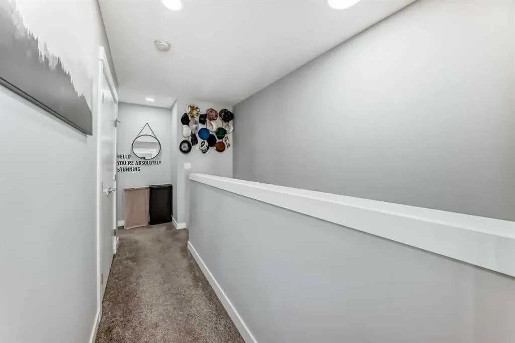 95 Skyview Close NE, #202