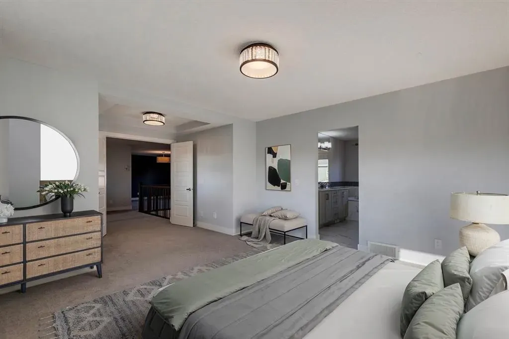 427 Canals Boulevard SW