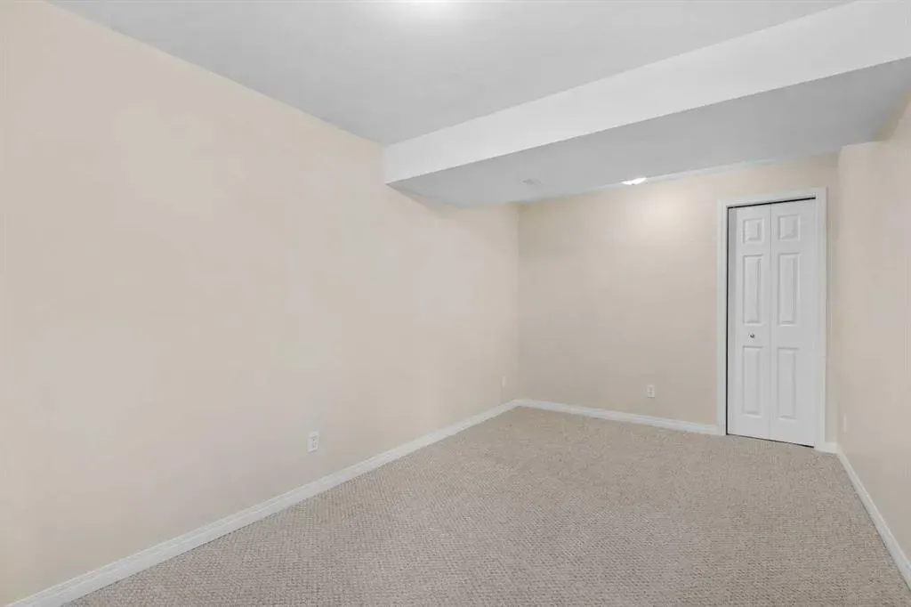 175 Hidden Creek Gardens NW