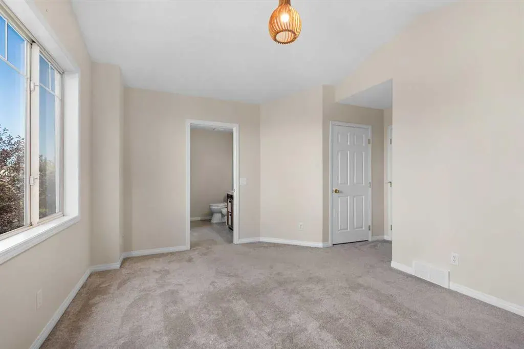 175 Hidden Creek Gardens NW