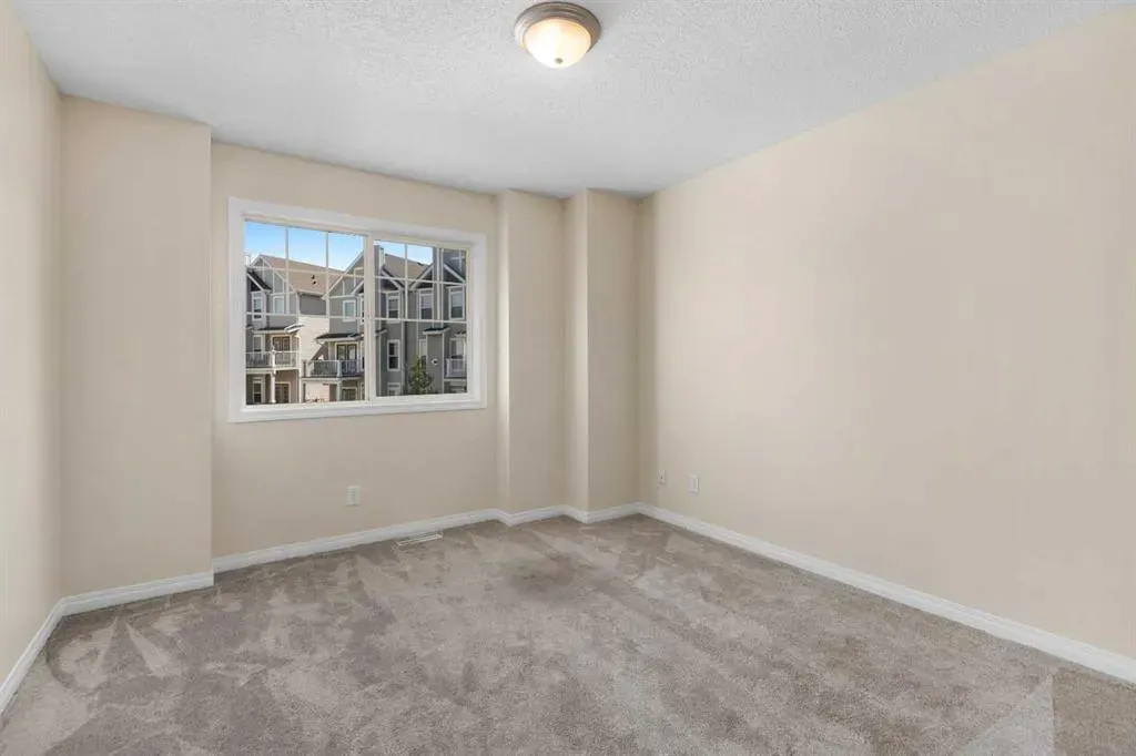175 Hidden Creek Gardens NW