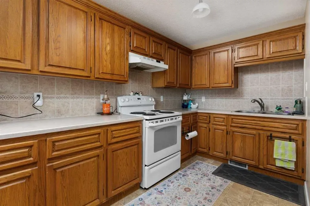 7106A Marler Drive