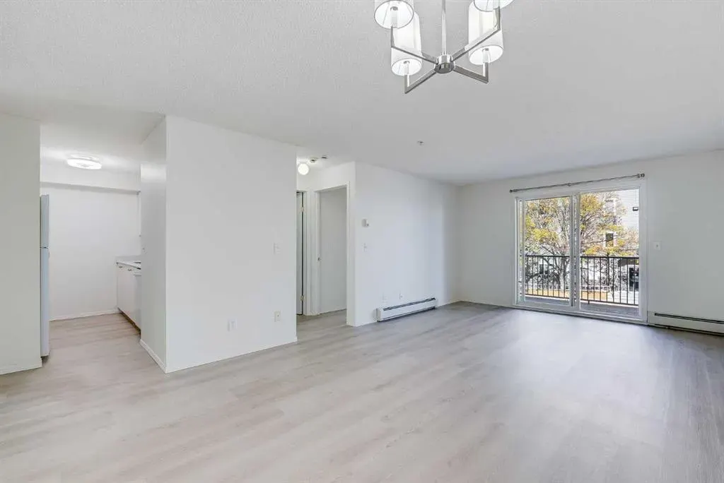 2000 Somervale Court SW, #210