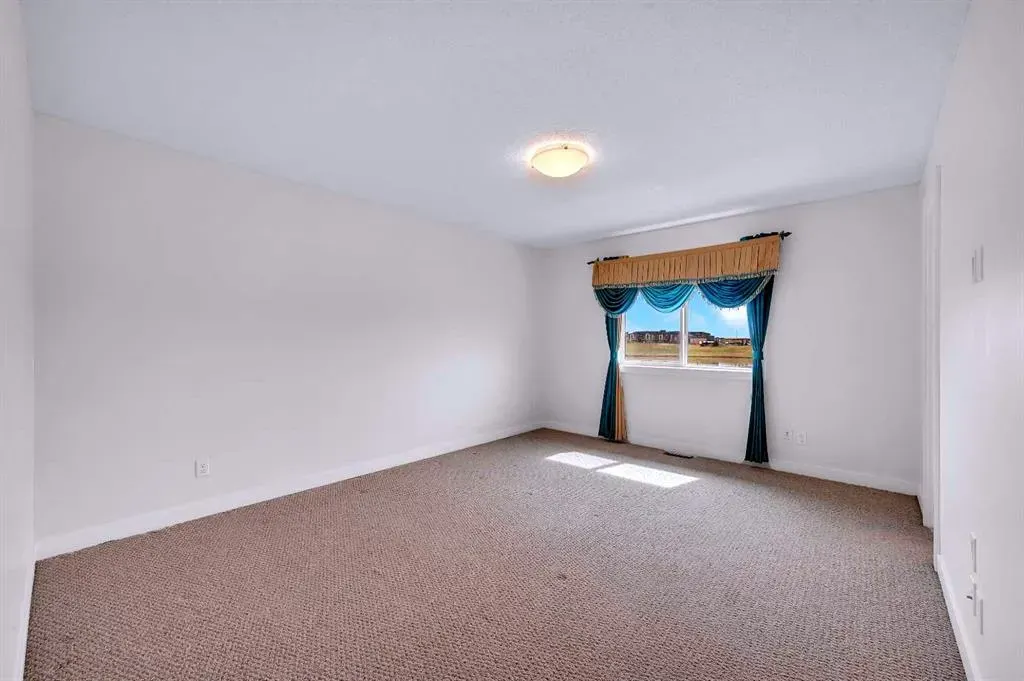 116 Skyview Shores Manor NE
