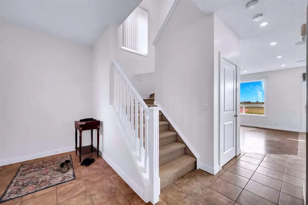 116 Skyview Shores Manor NE