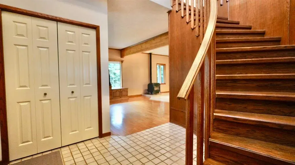 832068 Range Road 233