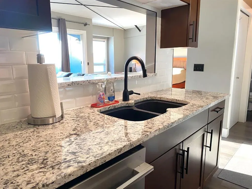 8026 Franklin Avenue, #304