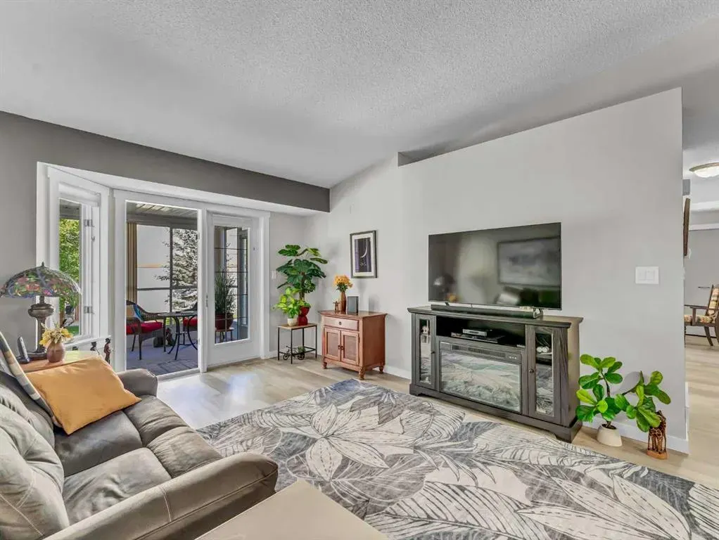62 Park Meadows Lane SE