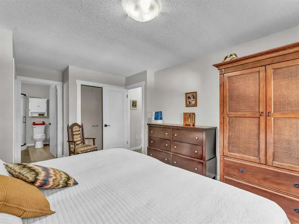 62 Park Meadows Lane SE