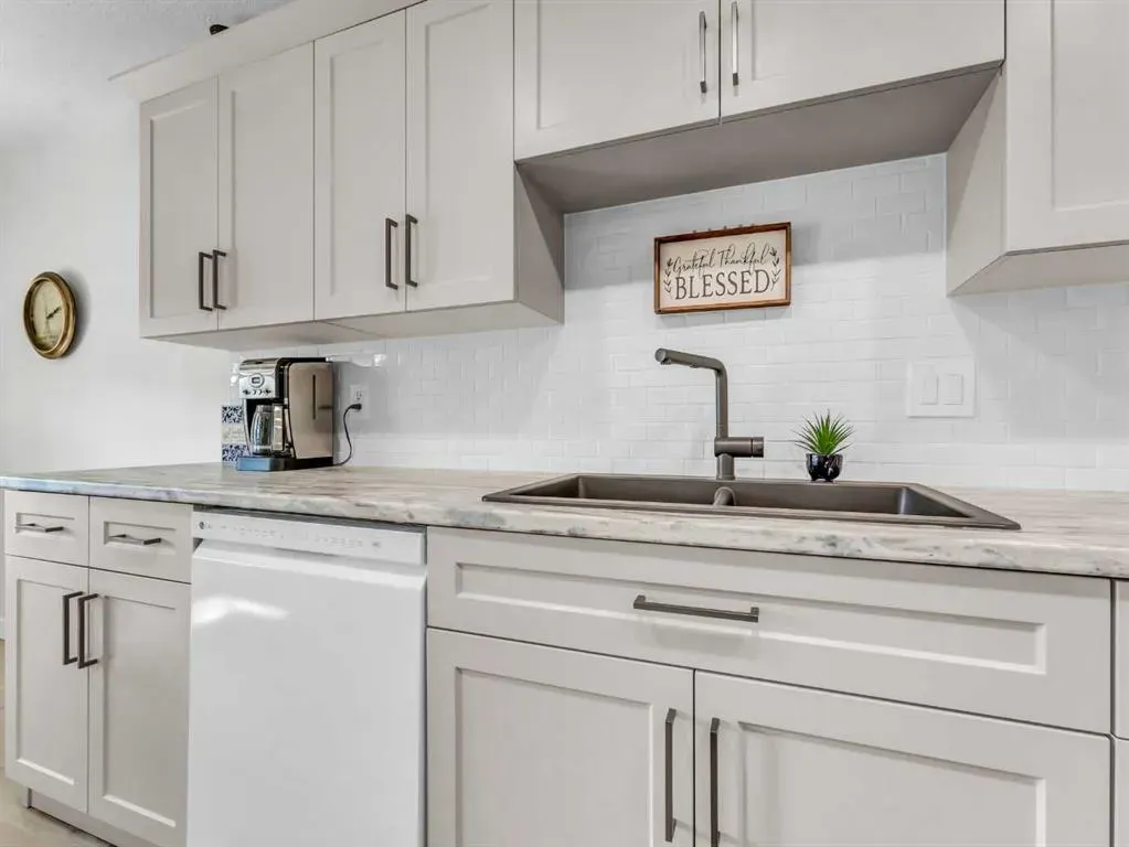 62 Park Meadows Lane SE