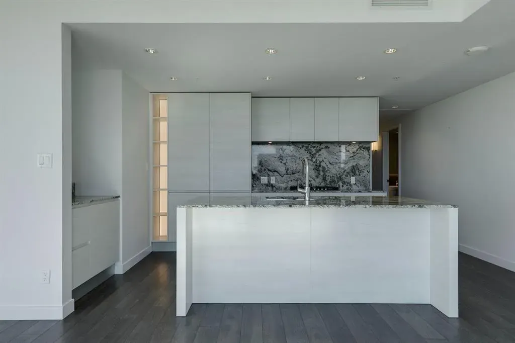 310 12 Avenue SW, #1508