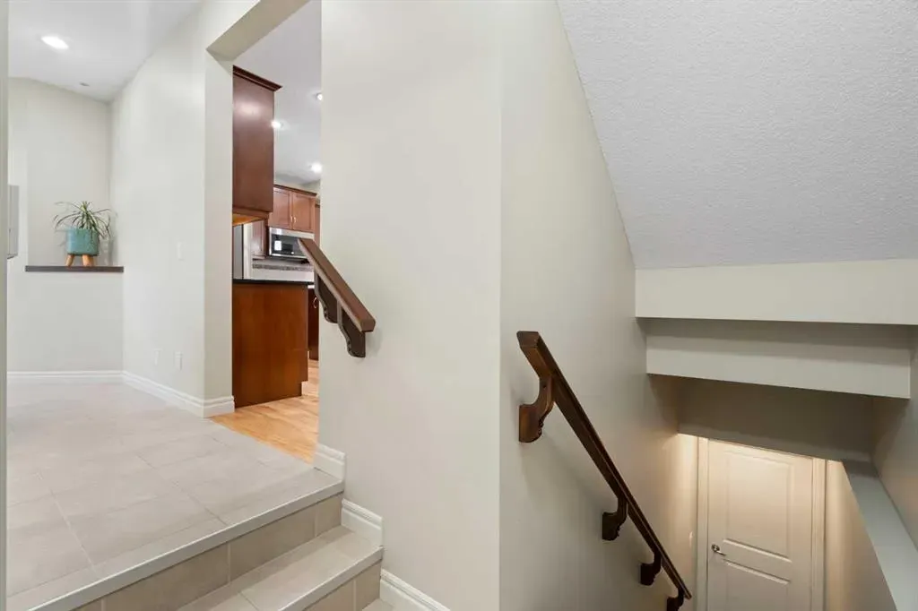 22 Hillcrest Street SW