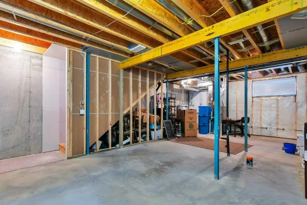 7 Evergreen Way
