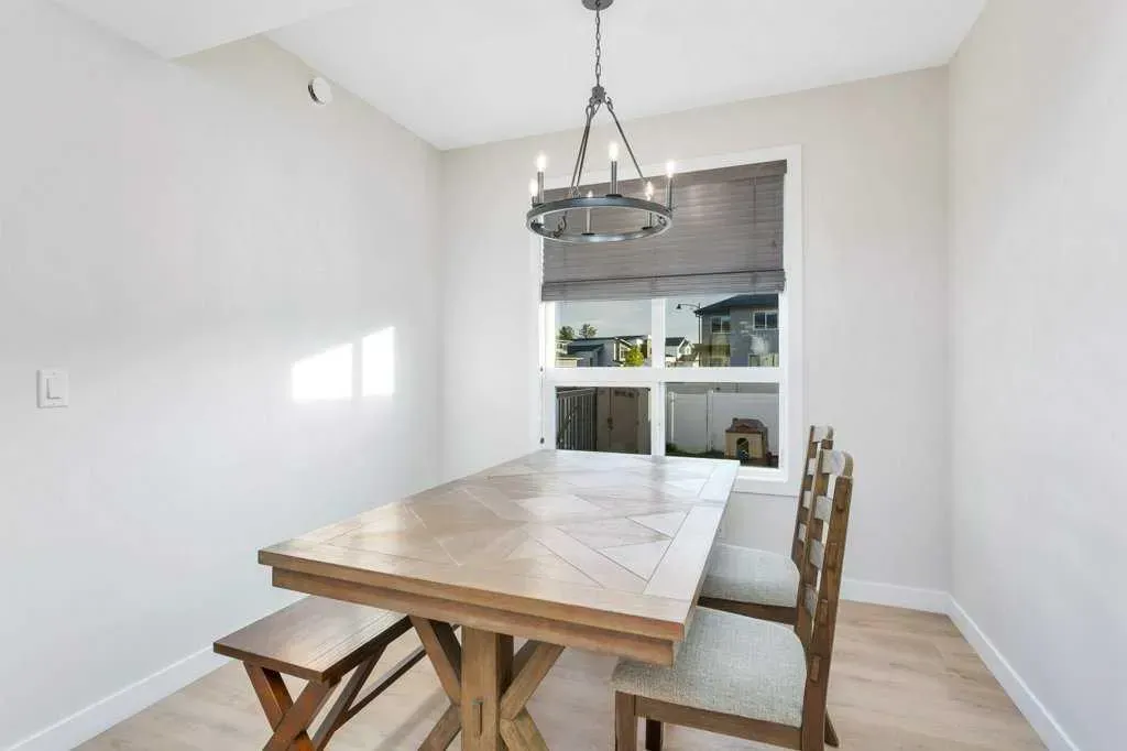 7 Evergreen Way