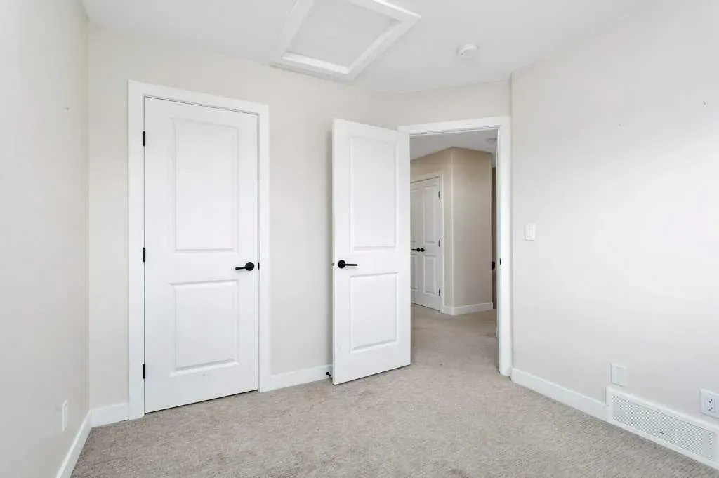 7 Evergreen Way