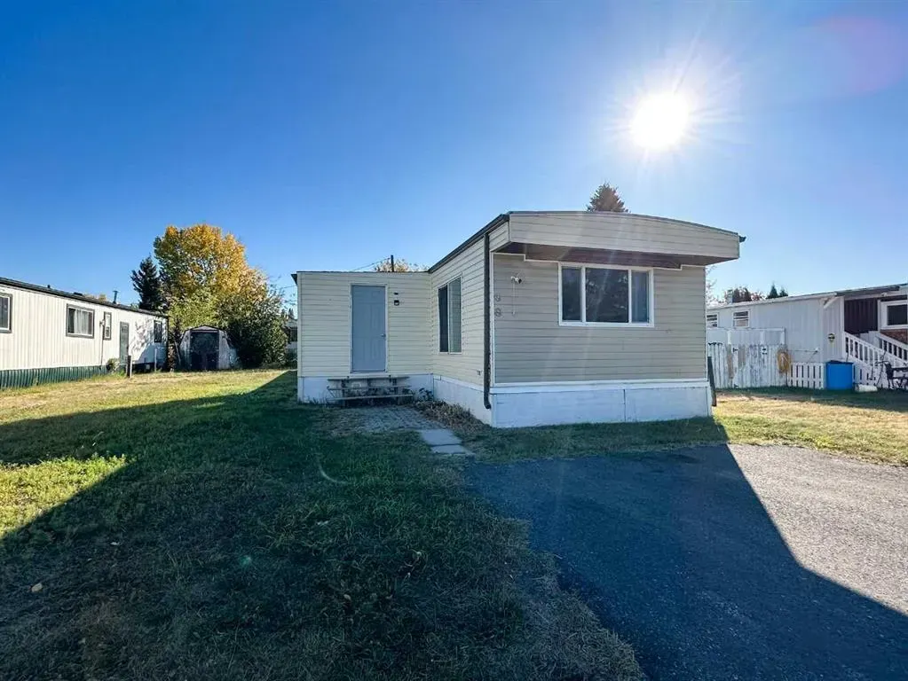 6017 52 Avenue, #38