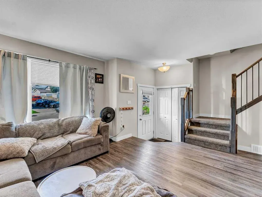 206 Ranchview Crescent NE, #1-4