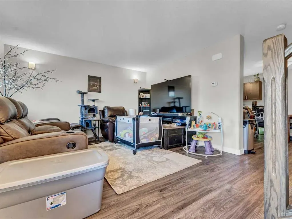 206 Ranchview Crescent NE, #1-4