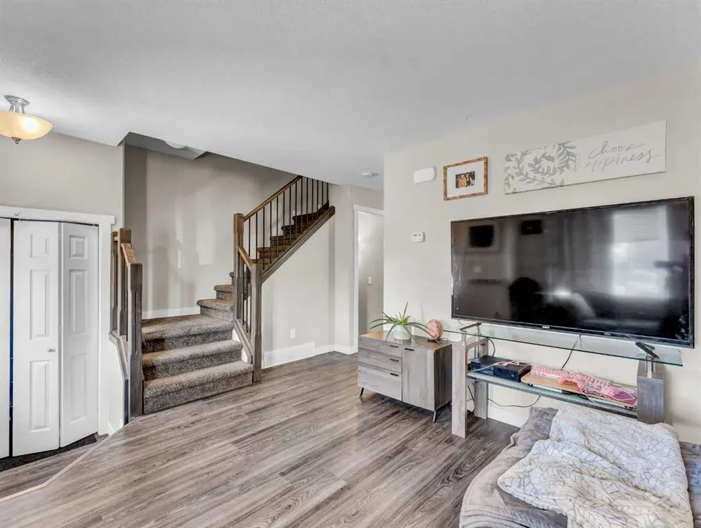 206 Ranchview Crescent NE, #1-4