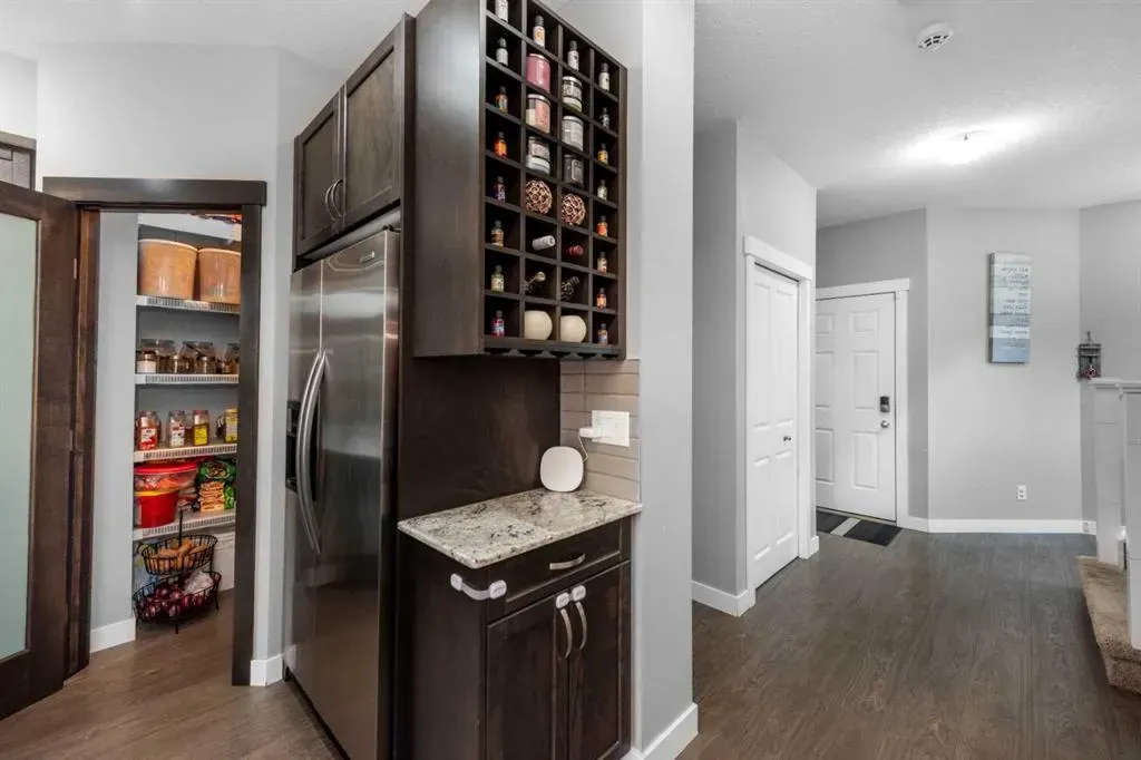 80 Legacy Reach Manor SE