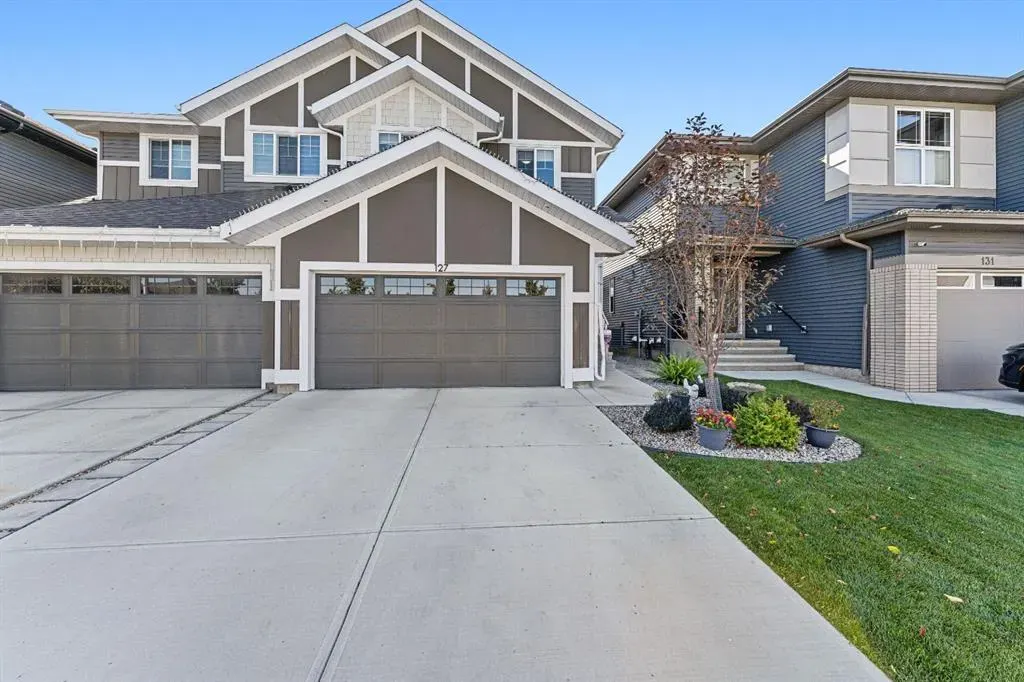 127 Walcrest Way SE