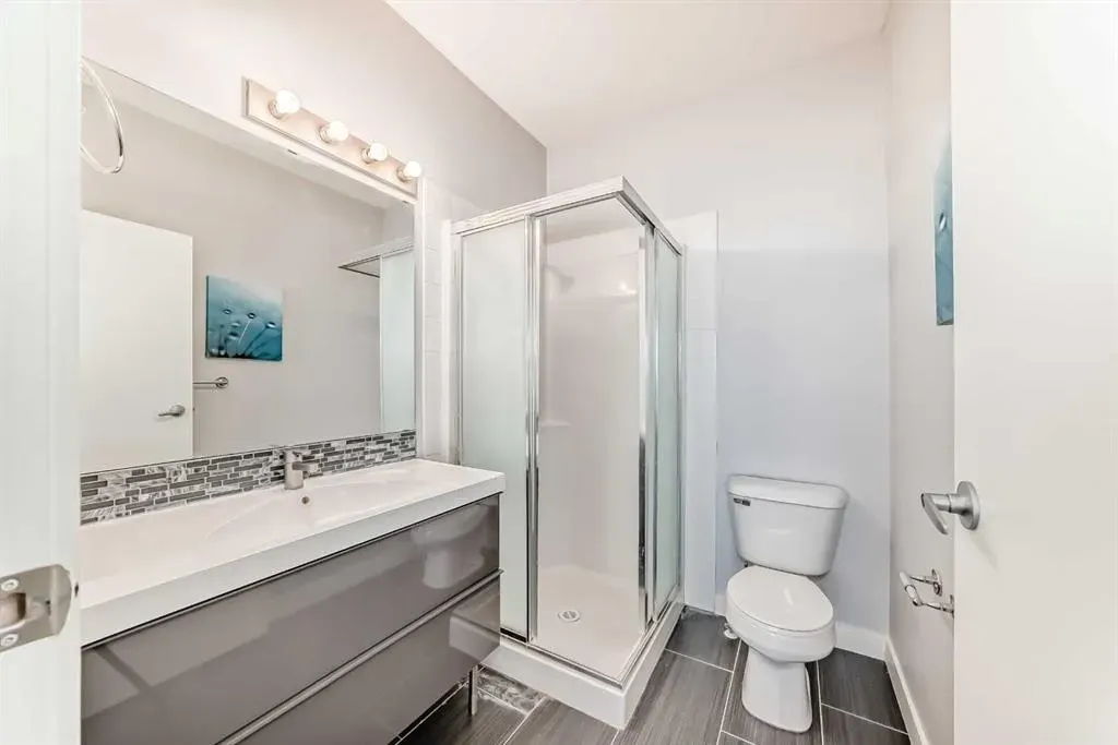 69 Springborough Court SW, #341