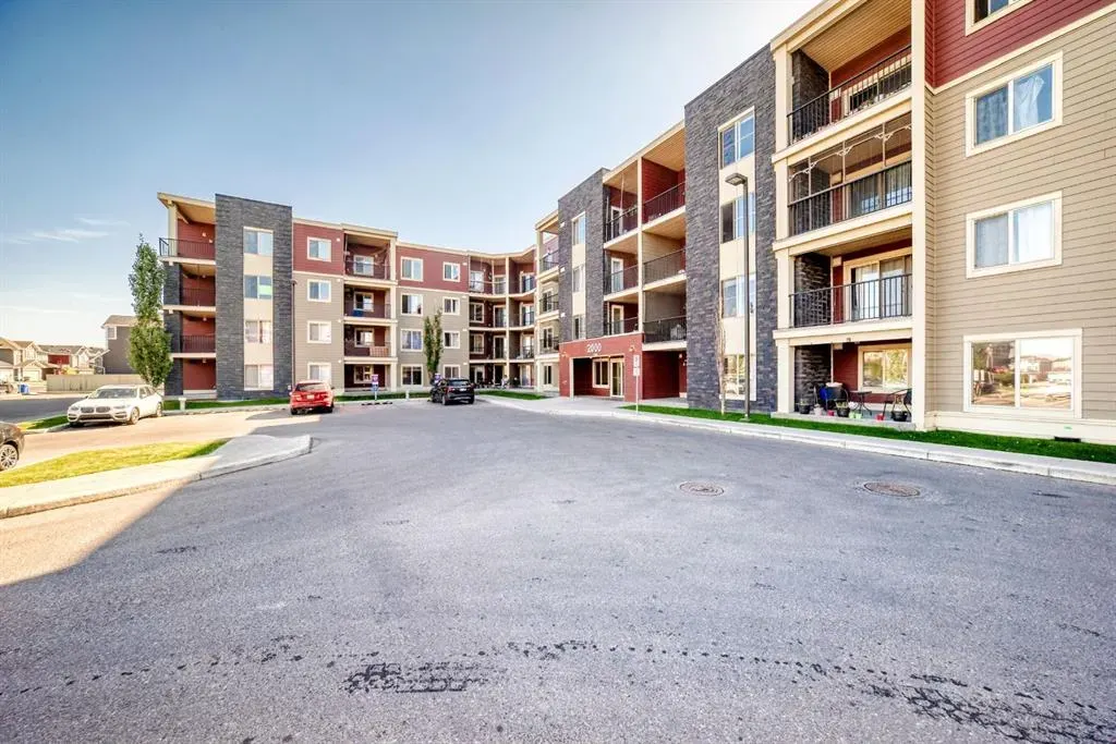 15 Saddlestone Way NE, #316