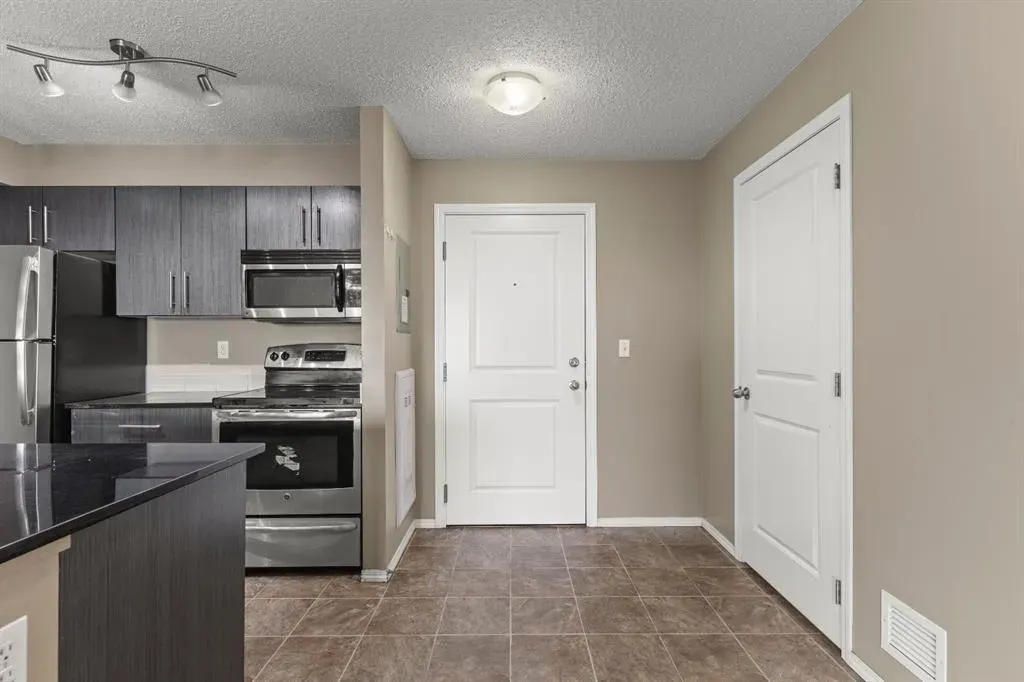 15 Saddlestone Way NE, #316